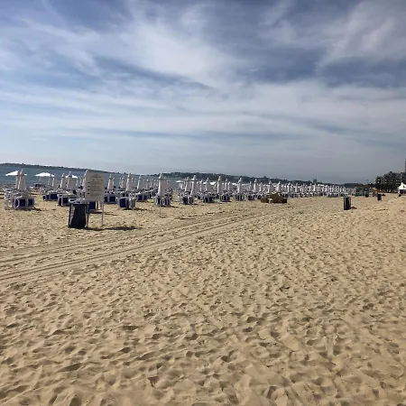 Miramar Palace -apartament 211s * Sunny Beach