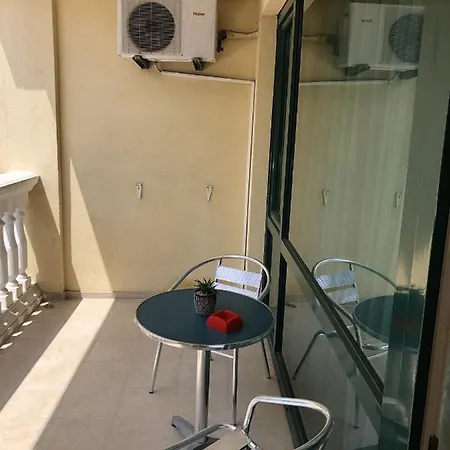 Miramar Palace -apartament 211s